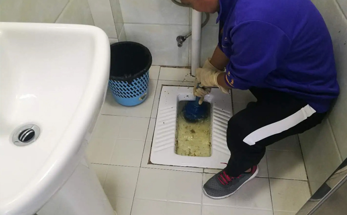 七坊镇疏通蹲坑